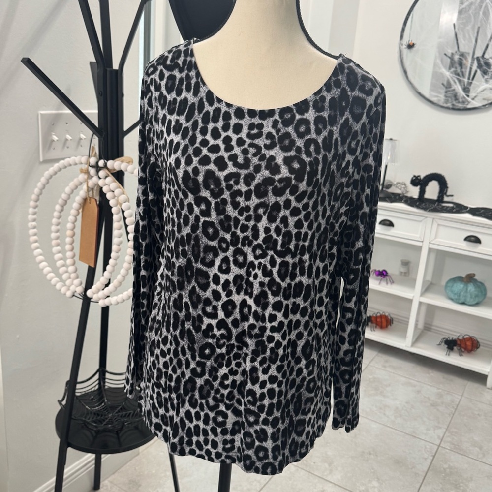 Mario Serrani Black and Gray Animal Print Blouse